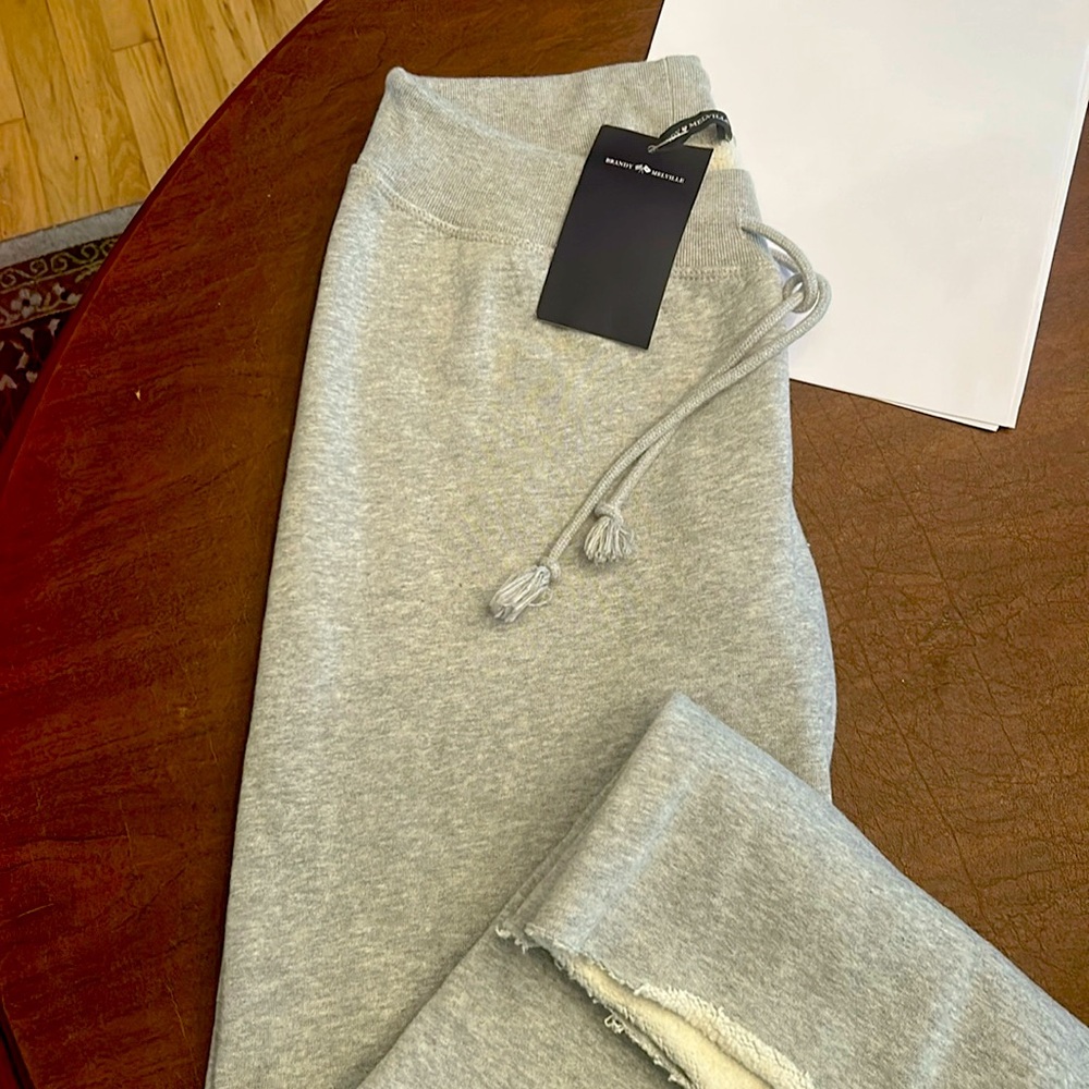 NWT Brandy Melville sweatpants